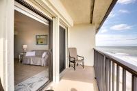 Oceanfront Ormond Beach Condo: Community Perks! - Chambres d'hôtes Ormond Beach