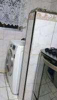 Apê na Guilhermina, 6min da praia 2 dormitórios, escadas - B&B Praia Grande