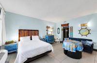 Little Harbor Resort #301 Tampa Bay FL Beach, Nautical Paradise - B&B