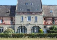 Appartement lumineux et cosy avec jardin vue sur chateau près Port en Bessin, Bayeux et Omaha Beach - Chambres d'hôtes Commes
