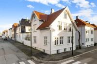Charming and classic apartment - B&B Stavanger