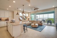 Paradise on the Bay by Coastal Chic Vacations - Ferienwohnung Bradenton
