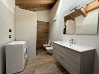 Apartamento de 2 dormitorios con balcón