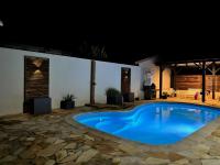 Villa spacieuse avec piscine à Saint-Pierre - B&B Saint-Pierre