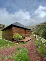Mountain Eco Shelter 2 - B&B Funchal