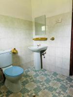 Camera Tripla Basic con Bagno in Comune