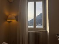 Camera Deluxe Matrimoniale/Doppia con Letti Singoli con Vista Lago 