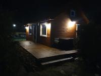 Sielska Chatka - domek z możliwością dodatkowego wynajęcia sauny i bali - Chambres d'hôtes Sędzisław