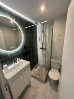 Nouveau Studio -Clim -grand lit et terrasse - Ferienwohnung