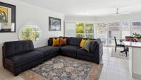 THE White Lotus - Sought after Beachside location with pool - Holiday Yamba - B&B Yamba