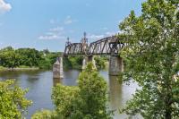 On the River - River Views Walk to Broadway - B&B Nashville