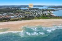 THE White Lotus -Beachside Yamba Townhouse with Pool Near Pippi Beach - Holiday Yamba - Chambres d'hôtes Yamba