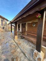 Къща За Гости Двата Ореха - B&B
