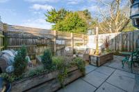 Countryside Barn with Hot Tub in New Forest - B&B