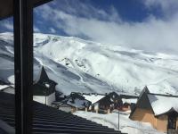 VISTAS Y PISTAS Acogedor y espacioso duplex en zona alta con garaje - Chambres d'hôtes Sierra Nevada