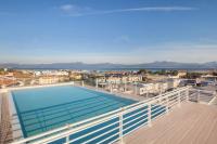 Perla Garda Lake Apartment With Pool - B&B Peschiera del Garda