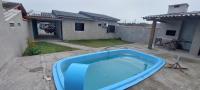 Casa com piscina próxima a praia - B&B