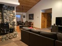 Cozy 3 bedroom home in Tahoe Donner - B&B
