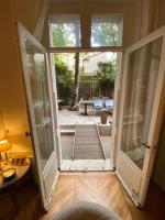 Magnifique appartement avec terrasse à côté de la Tour Eiffel - B&B Paris