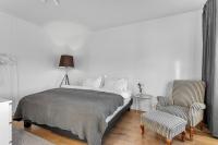 Spacious 3BR Location free park - B&B Reykjavík