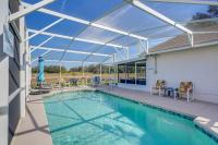 6 Mi to Disney World Home with Large Yard! - Bed and Breakfast Orlando