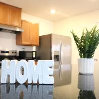 Near Airport & Prime Location Getaway sleeps 8 - Chambres d'hôtes San Antonio