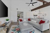 Creekview Cottage- Events, Hot Tub, Gameroom - Chambres d’hôtes Round Rock