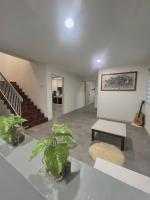 De Garden 贵花园 Close to Aeon Mall - B&B Kuching