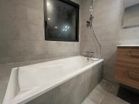 Maison neuve 3 chambres Nantes - confort pour famille & amis, entreprises, wifi, parking - Chambres d'hôtes Nantes