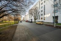 Warsaw Praga - Modern Apt, Parking, near River - by Rentujemy - B&B Varsavia