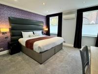 Two Bedroom Premium Duplex Apartment with Terrace – Ground and Lower Ground Floor