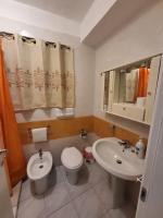 Camera Familiare con Bagno Privato