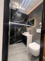 Mery Apartments City Center Tirana - B&B