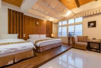 Dreibettzimmer mit Bergblick