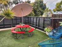 Urban Beach Getaway 2 - B&B