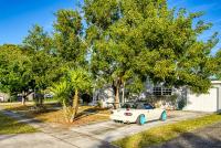 Las Olas Fort Lauderdale Getaway Pool, BBQ, Mini Golf & Game Room - B&B Fort Lauderdale