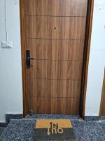 1 BHK Apartment in Dehradun with Mussoorie Mountain View - Buddy Mountain Escape - Chambres d’hôtes Dehra Dūn