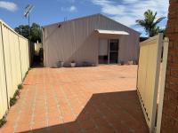 A newly renovated home and only 2 minutes to Highway - modern and handy - B&B