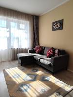 Charming City Center Oak Park Apartment - Chambres d’hôtes Bichkek