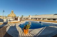 Allo Apartments San Lucas Parking Piscina Centro 2 habitaciones - B&B Jerez de la Frontera