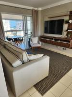 Maravilhoso apto de 111m com vista para o mar - 3 dormitórios - ótima localização na Enseada - Ferienwohnung Guarujá