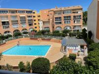 Appartement T2 Cabine Résidence Antinéa au Cap d'Agde proche plage et port secteur Richelieu - Chambres d'hôtes Le Cap d'Agde