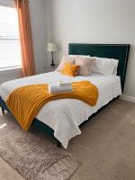 Quiet and Luxury Apartment - 10 minutes from ECU - Bed and Breakfast