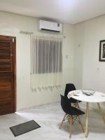 Flat com quarto e sala - Bed and Breakfast Viçosa do Ceará