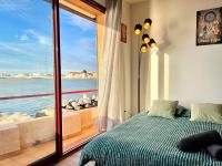 Voile de Mer 2 - Les Pieds dans l'eau, CLIM, Wifi, 3 personnes - Chambres d'hôtes Fos-sur-Mer