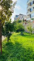 Suite mit Kingsize-Bett und Balkon