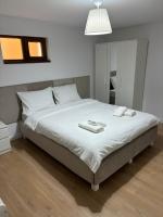 Damian Confort Zone - B&B