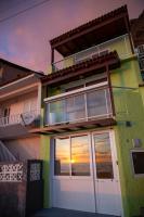 Wave Shadows Beach House Oceanfront property - Top Floor - Chambres d'hôtes Paul do Mar