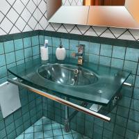 Chambre Lit King-Size - Vue sur Piscine