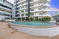 The Palm on Knuckey - Chic CBD Stay near Waterfront - Bed and Breakfast Darwin